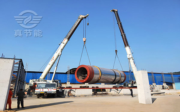 酒糟烘干機(jī)設(shè)備吊裝 酒糟烘干機(jī)設(shè)備吊裝