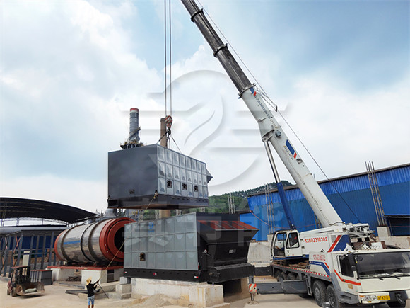 木薯渣烘干機(jī)吊裝現(xiàn)場 木薯渣烘干機(jī)吊裝現(xiàn)場